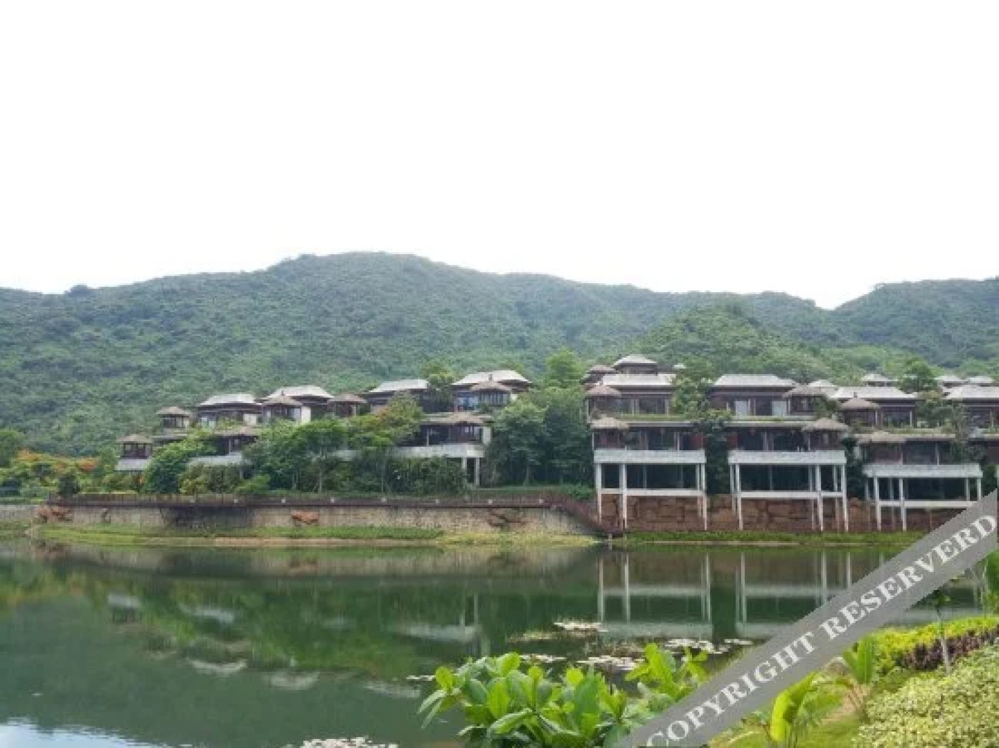 Naxiang Mountain Rainforest Resort Hotel (Baoting Yanuoda)