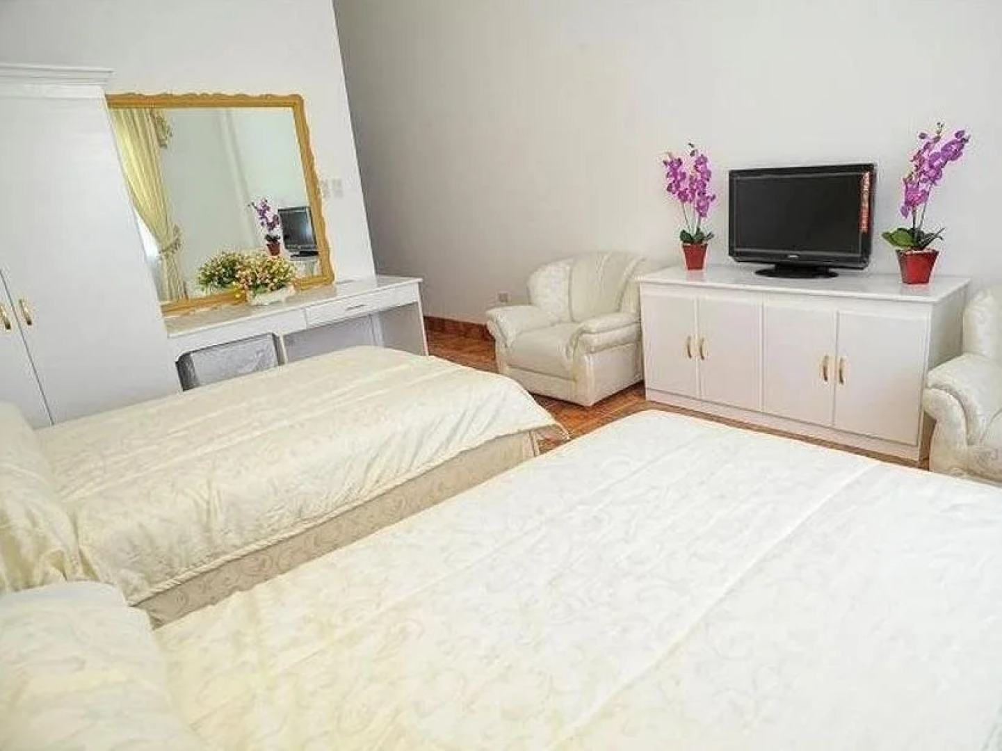 Highlander Hotel and Resort