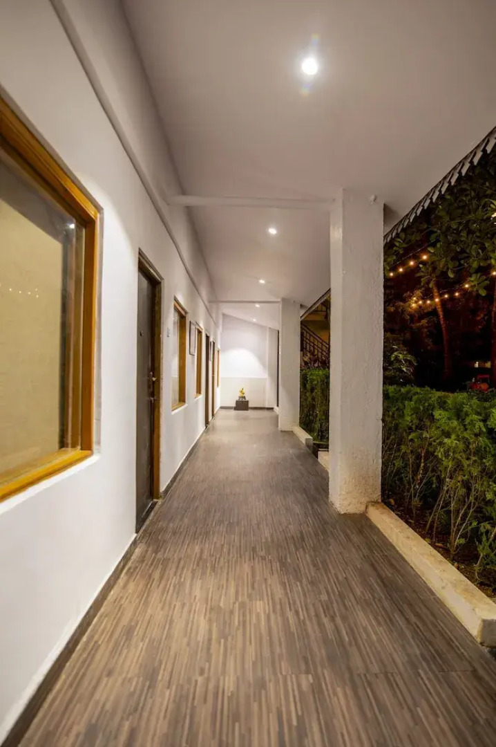 Silver Oak Tropical Resort By Bay Hotels