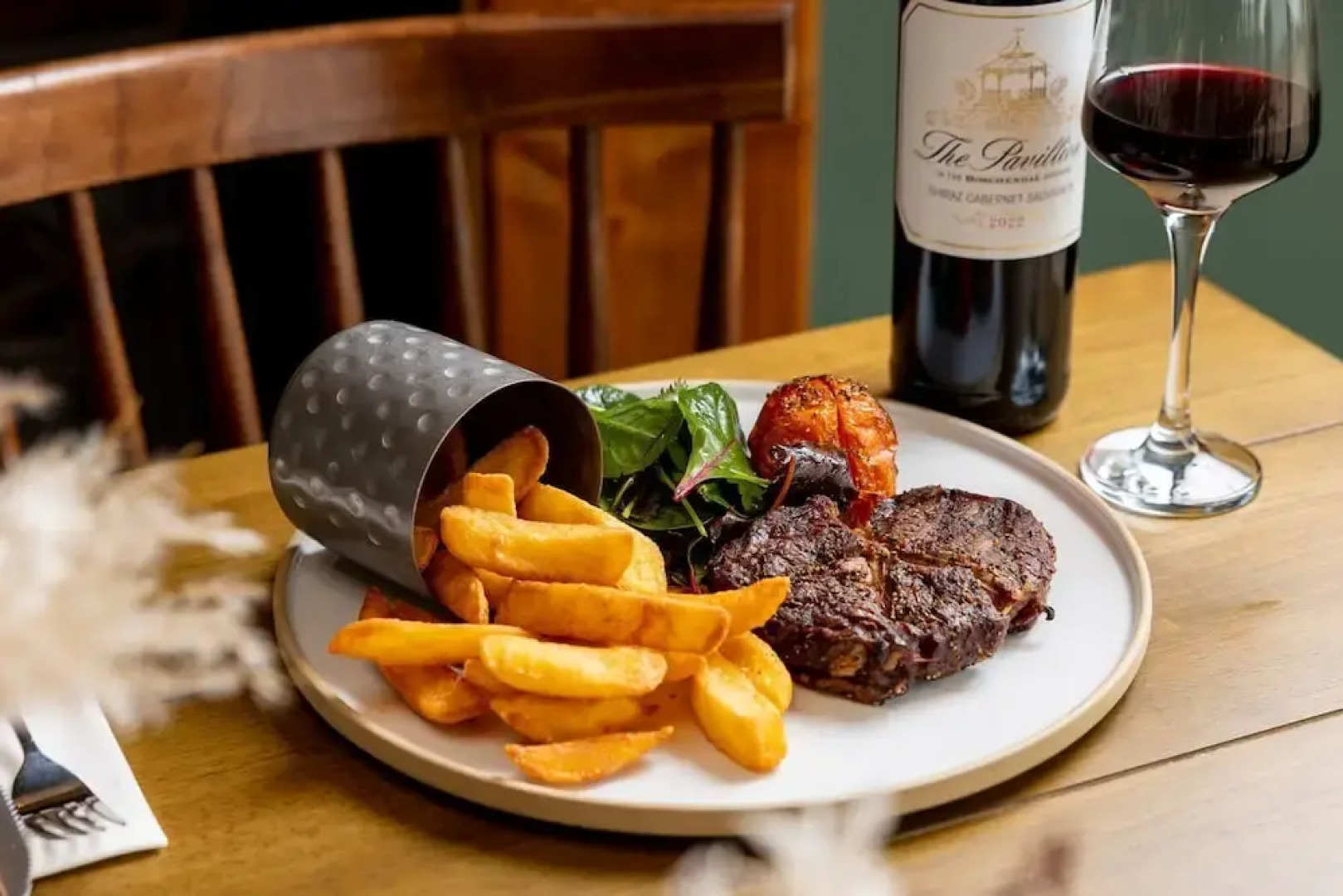 The Olde Coach House Inn