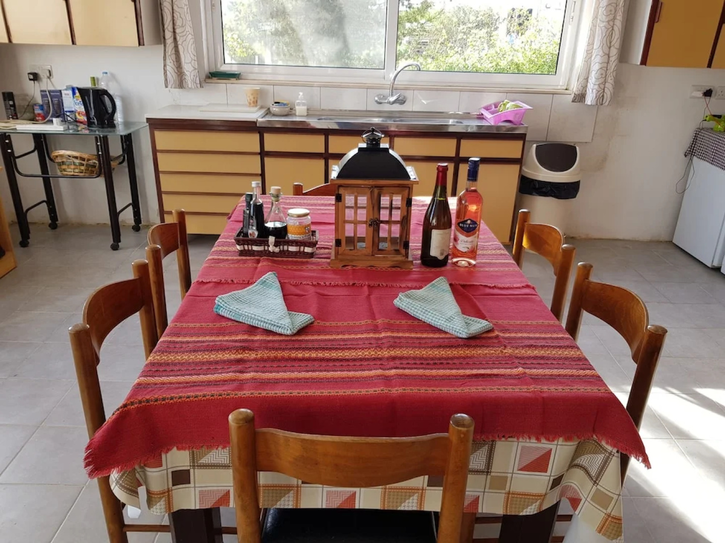 Rustic Villa With Pool, Sleeps 6 & Terrace