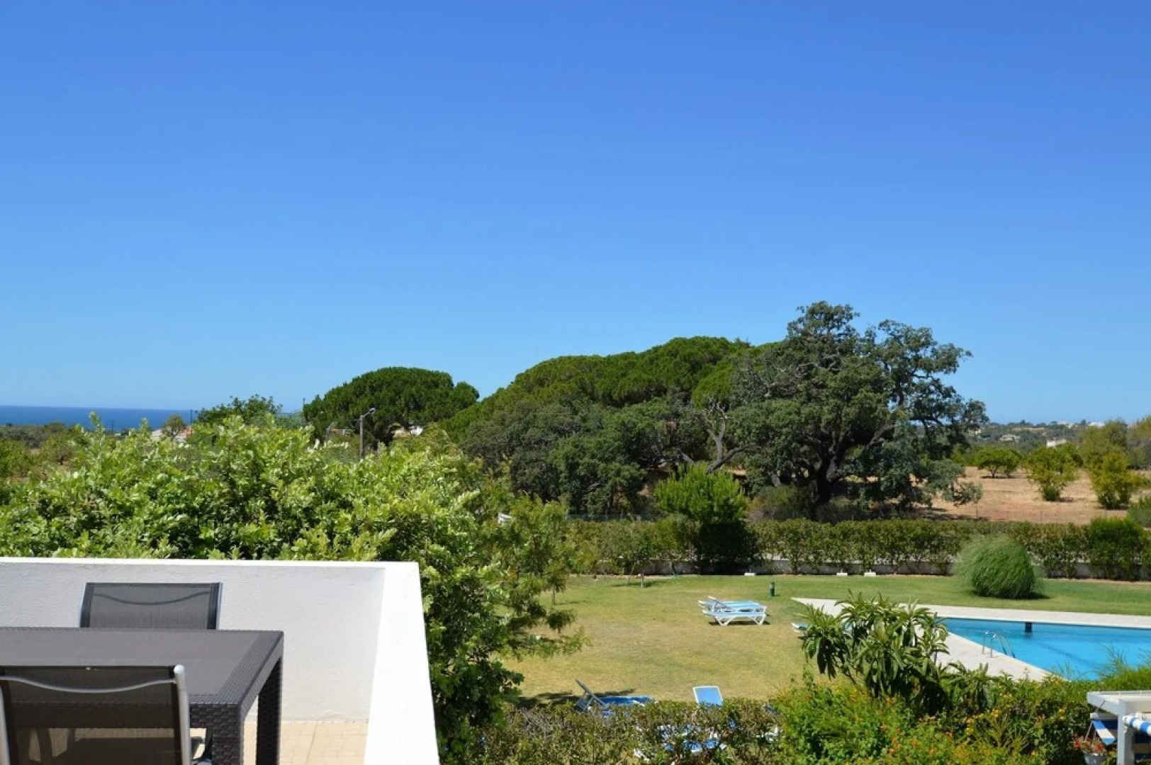 House With one Bedroom in Porches, With Wonderful sea View, Pool Acces