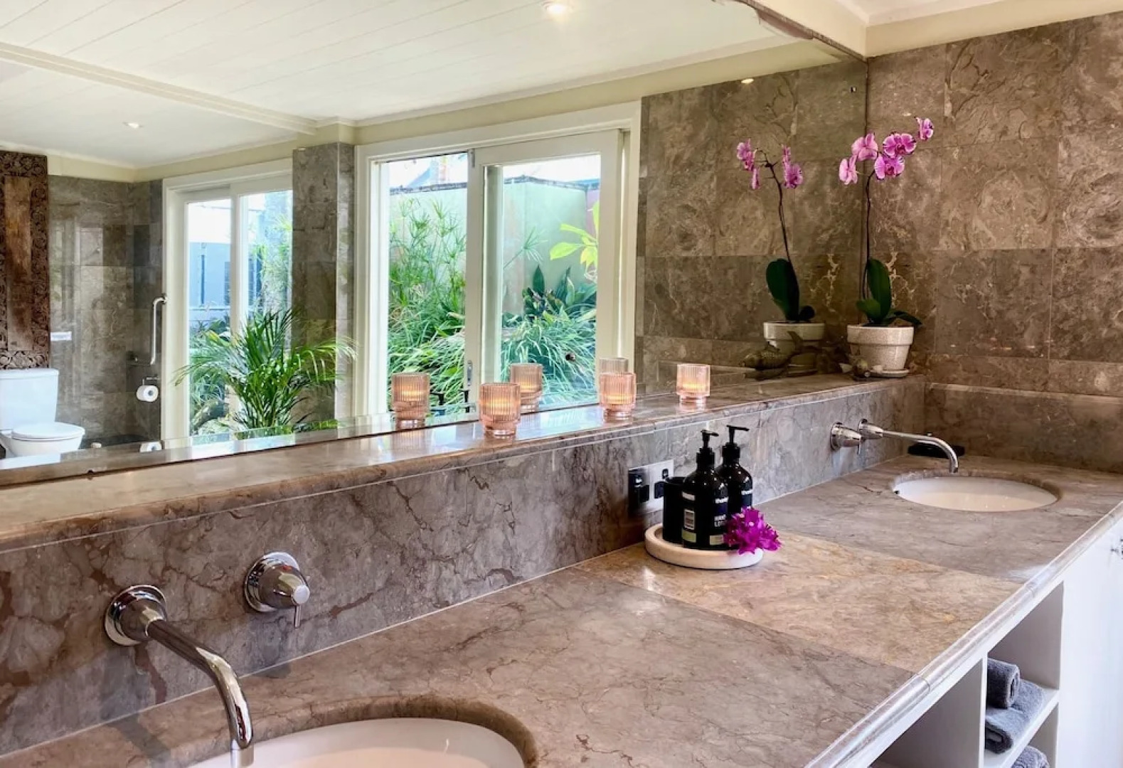 Four Winds Luxury Villas