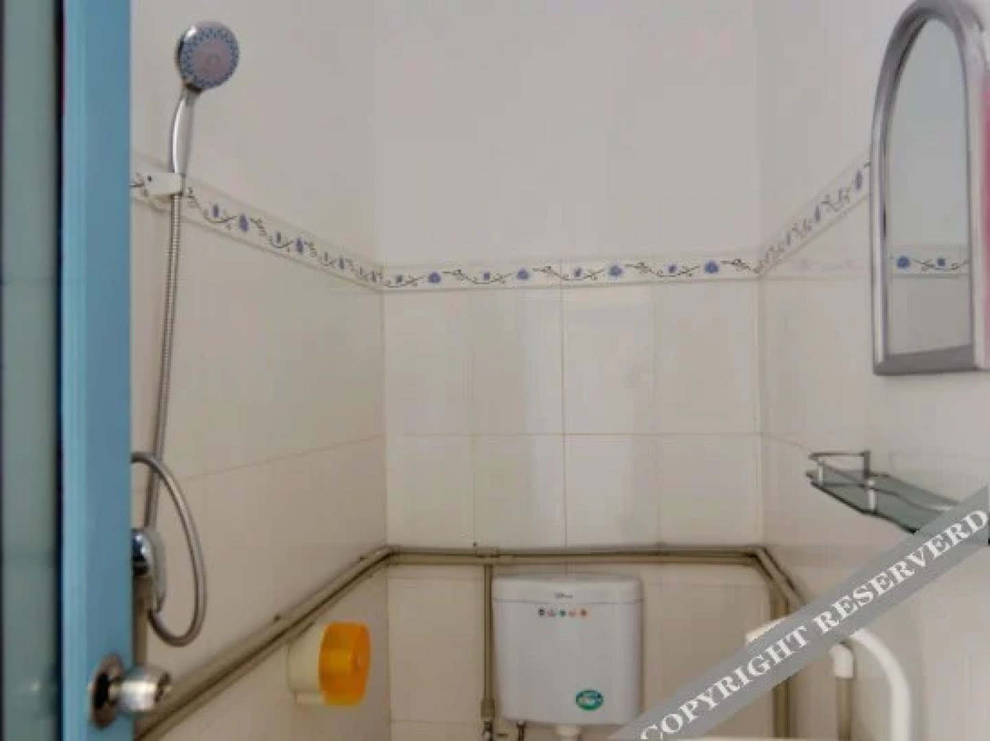 A Zima's lnn in Weizhou lsland