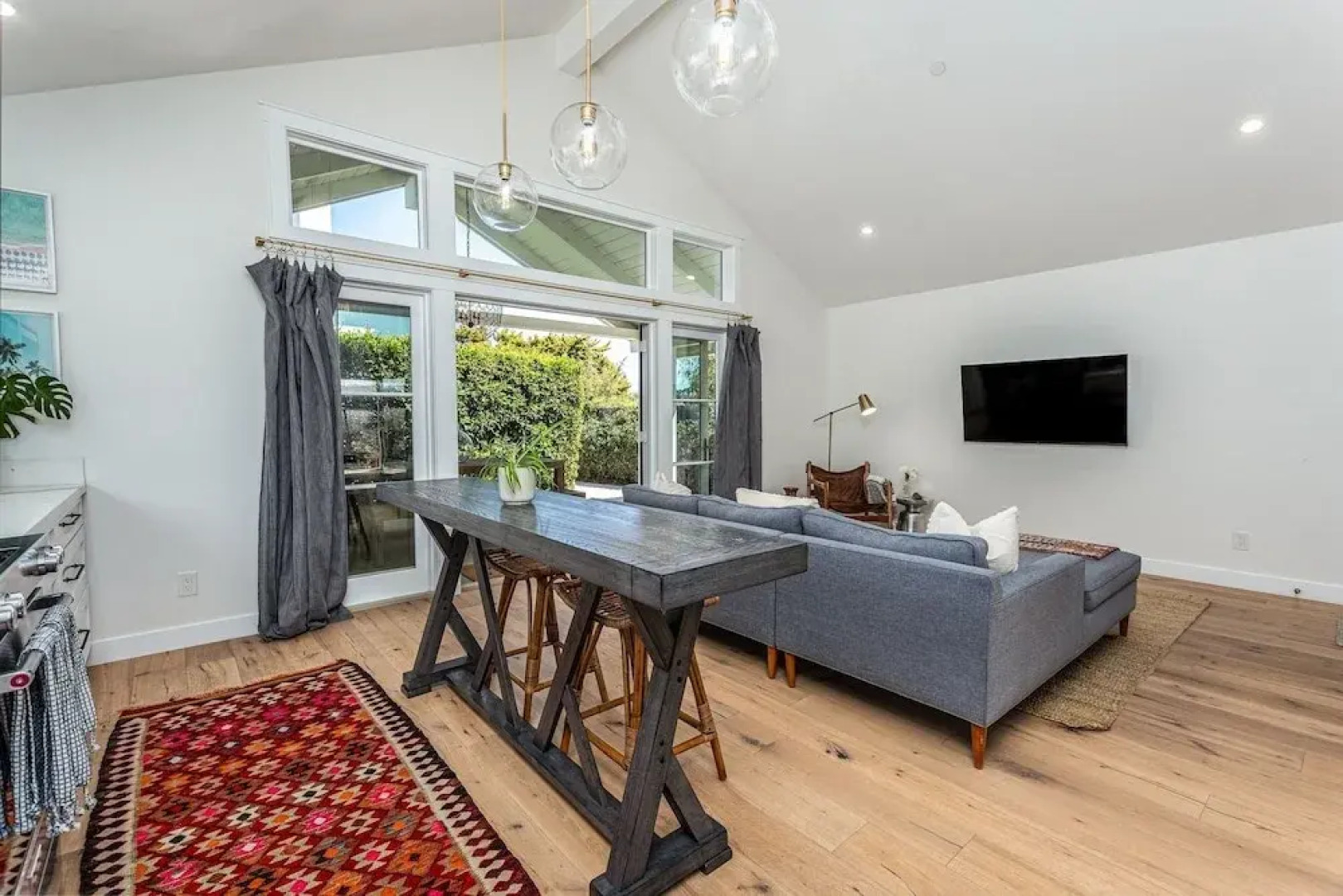 727 Sonrisa St 1 Bedroom Home by RedAwning