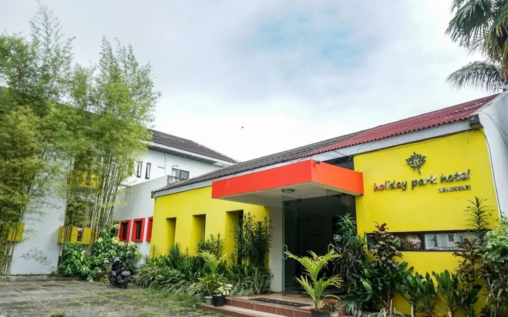 RedDoorz near Jalan Yos Sudarso Manokwari