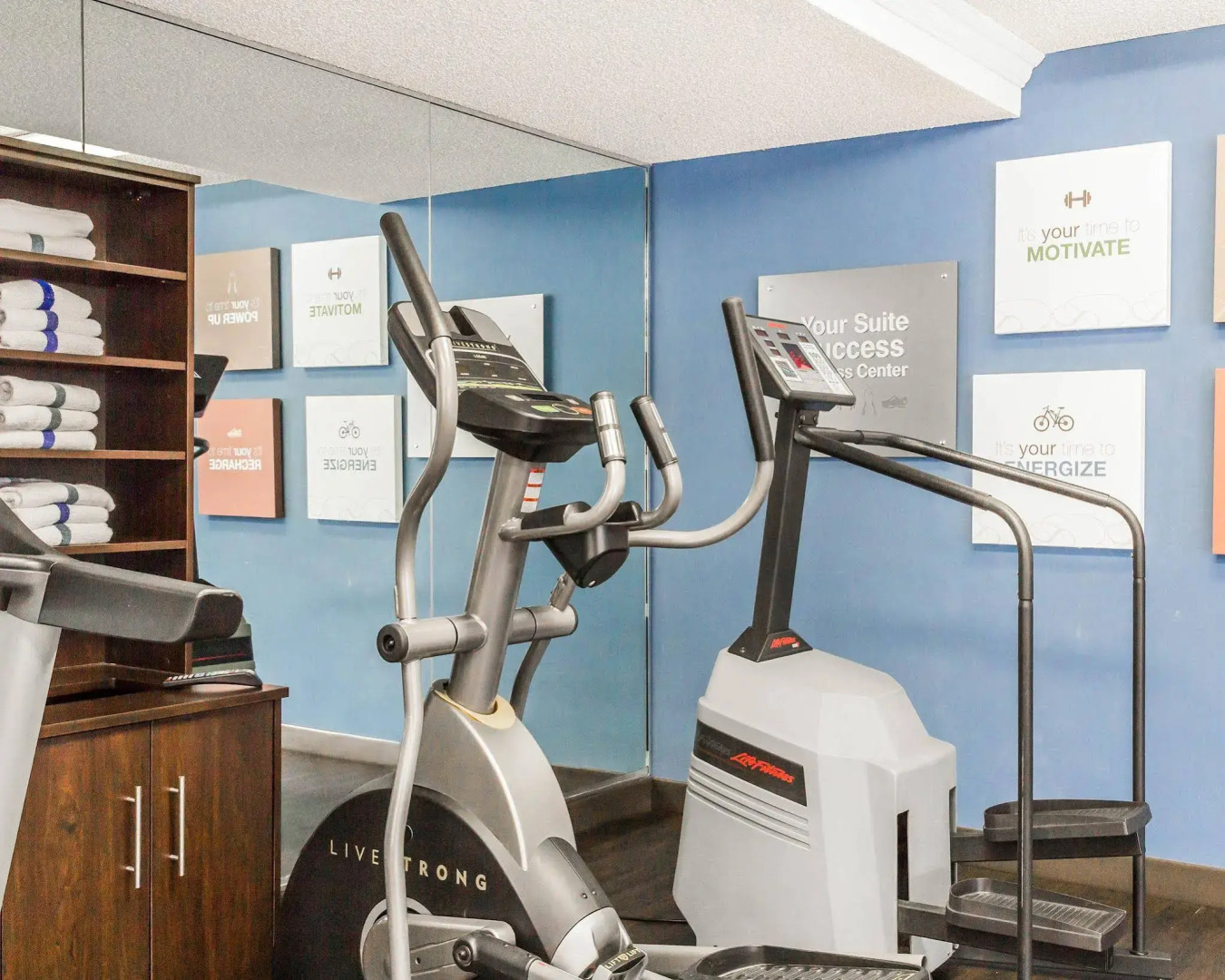 Comfort Suites Denver North - Westminster