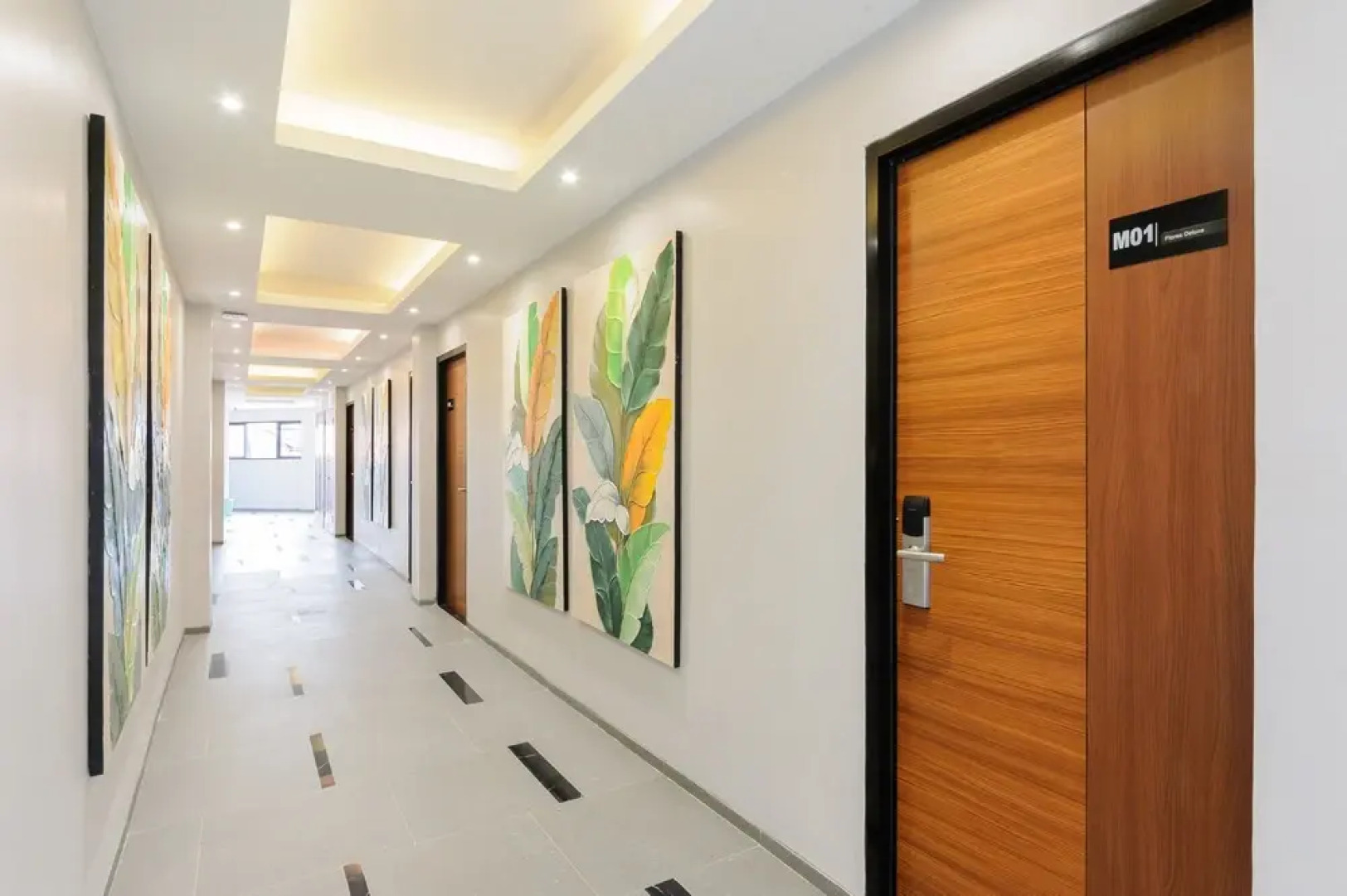 Urbanview Hotel Puri Indah