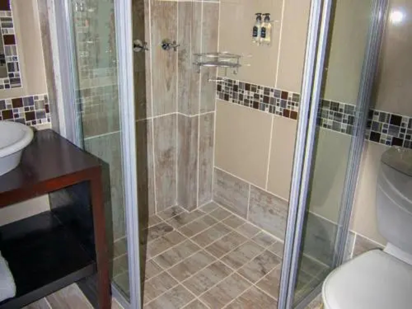 Ou Skool Guest House