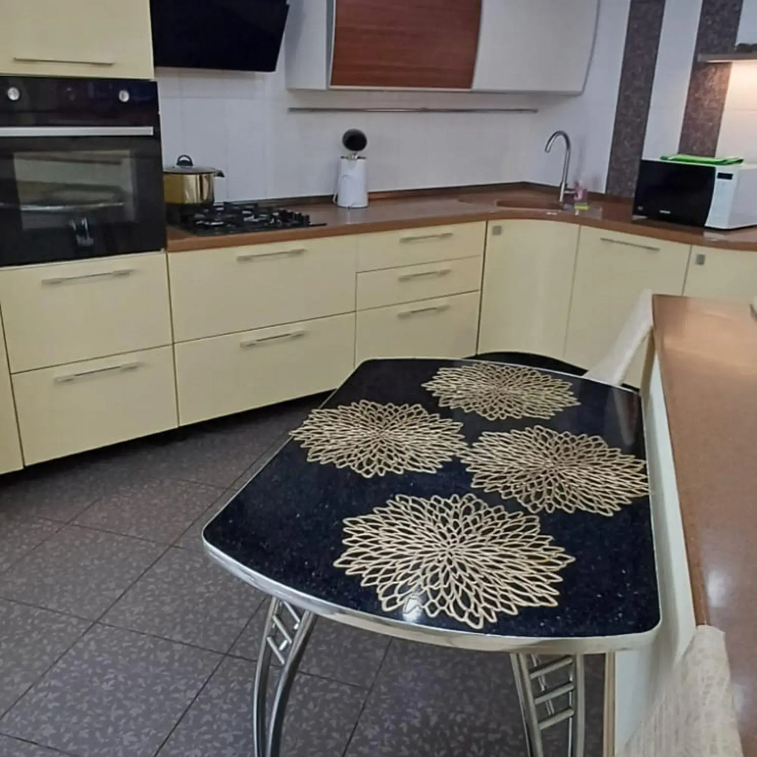 Rich House (Рич Хаус) на улице Новосёлов