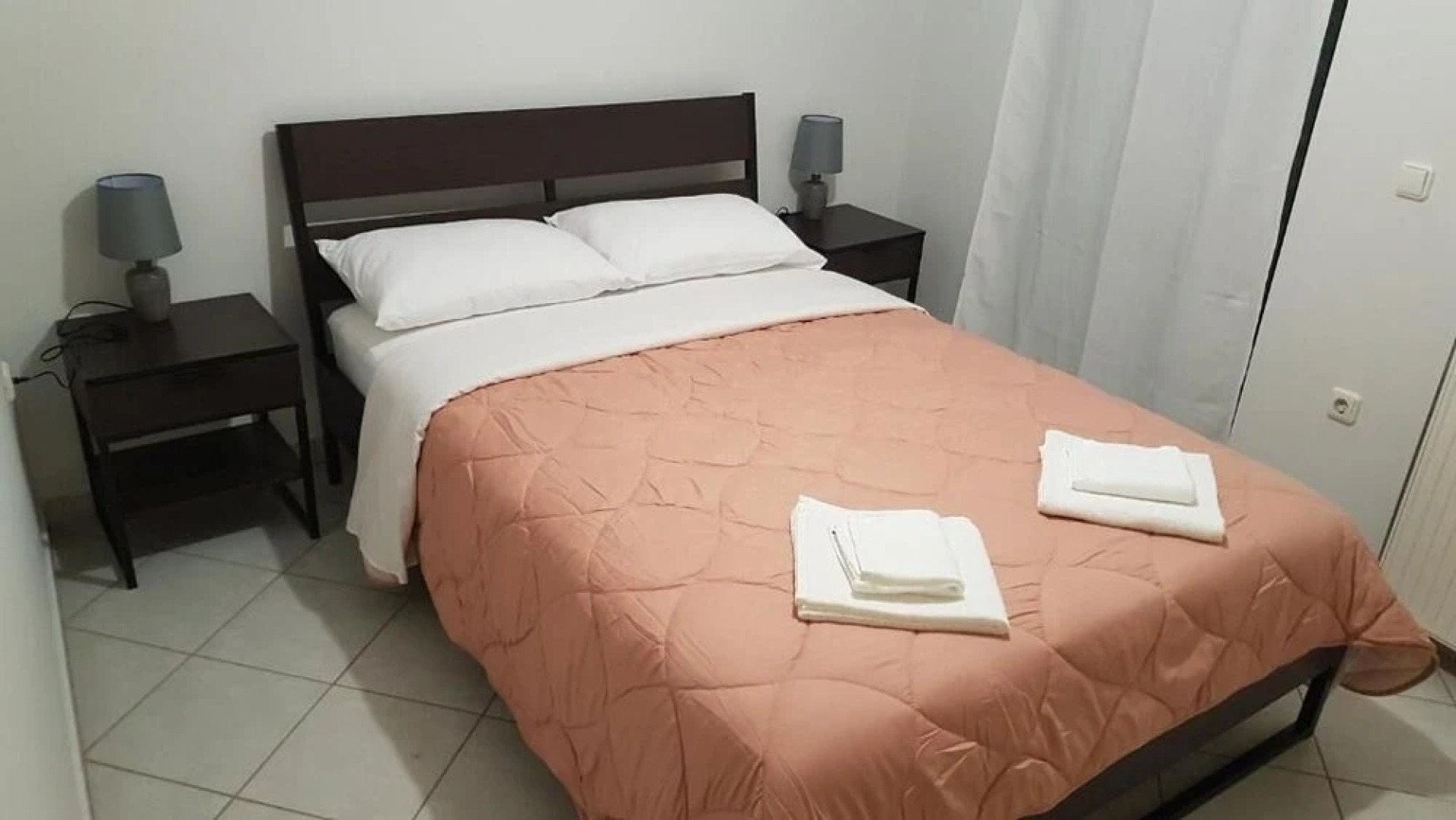 M1 George Apartment by the Airport