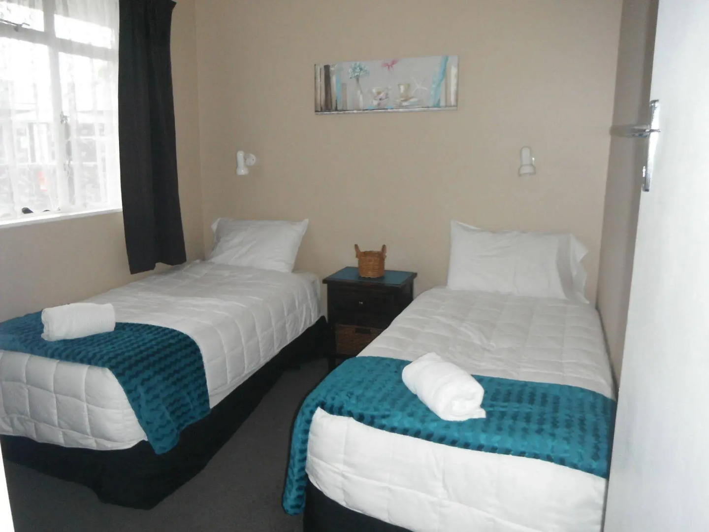 High Street Living Motel