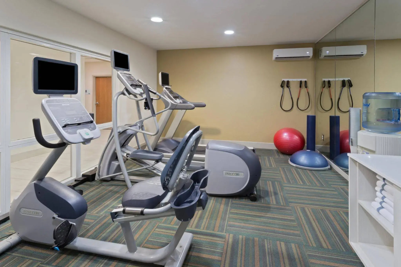 Holiday Inn Express Hotel & Suites Tavares - Leesburg by IHG