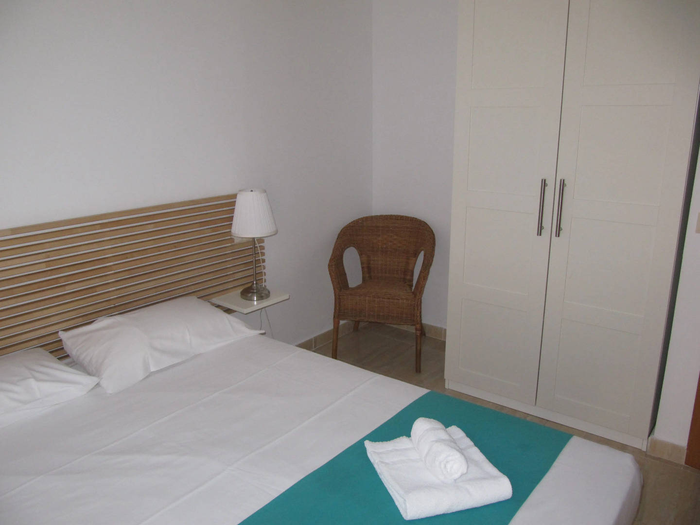 Life Apartments Alameda Colon