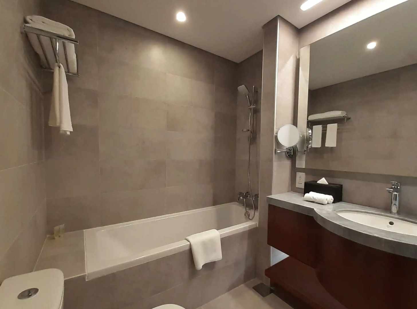 Somerset West Bay Doha