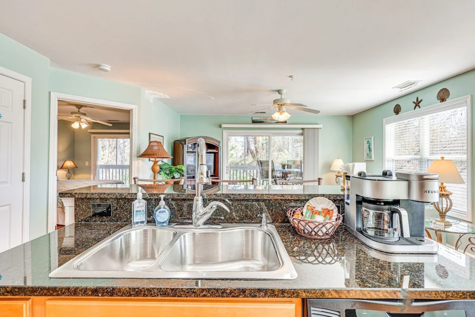 Marina & Beach Club Access: Condo in Southport