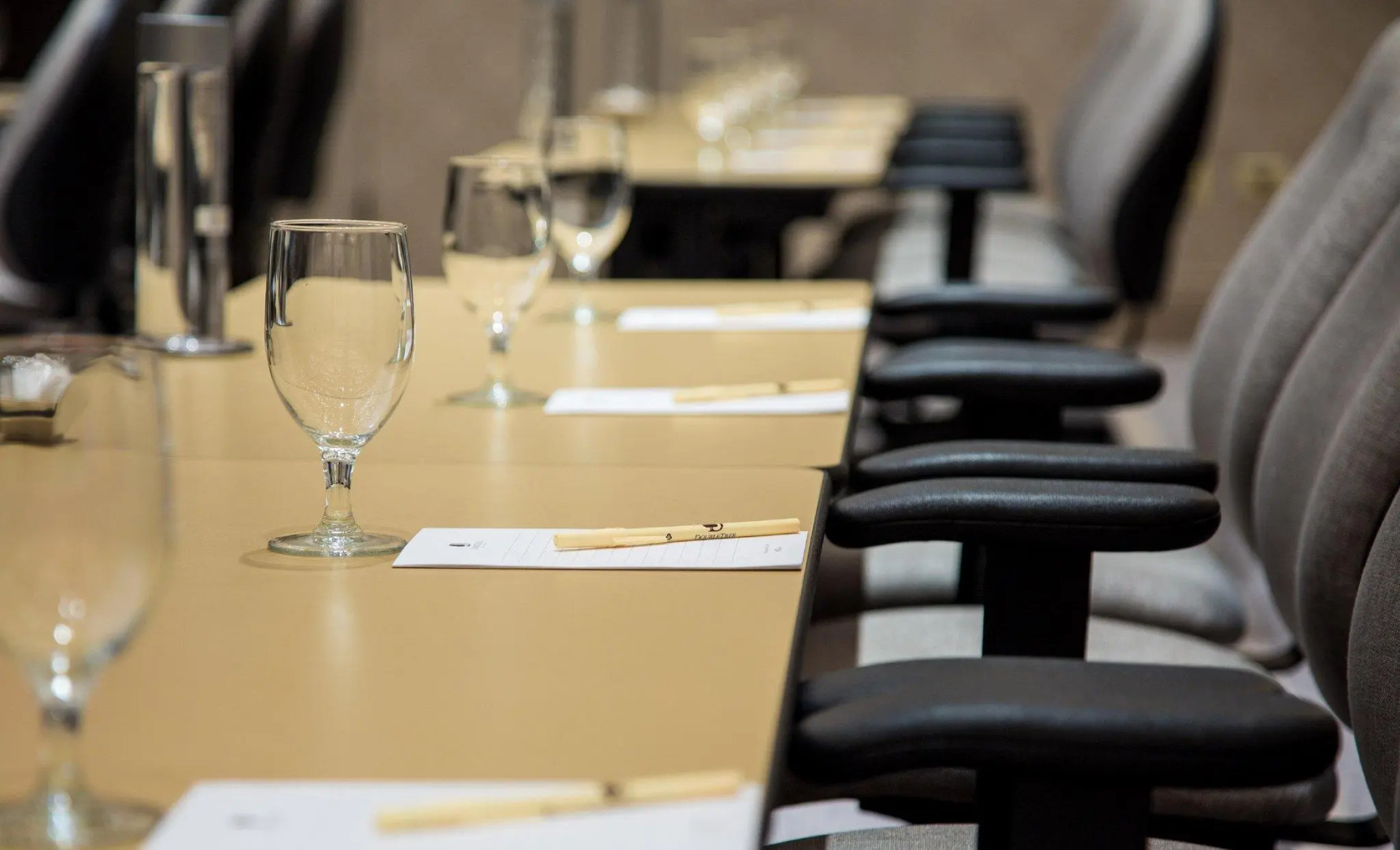 DoubleTree by Hilton Chicago - Oak Brook