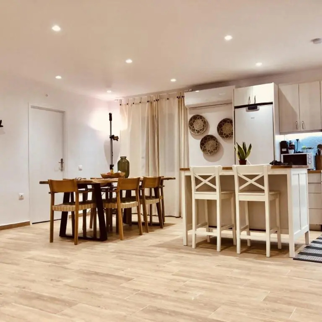 Seaside Retreat House