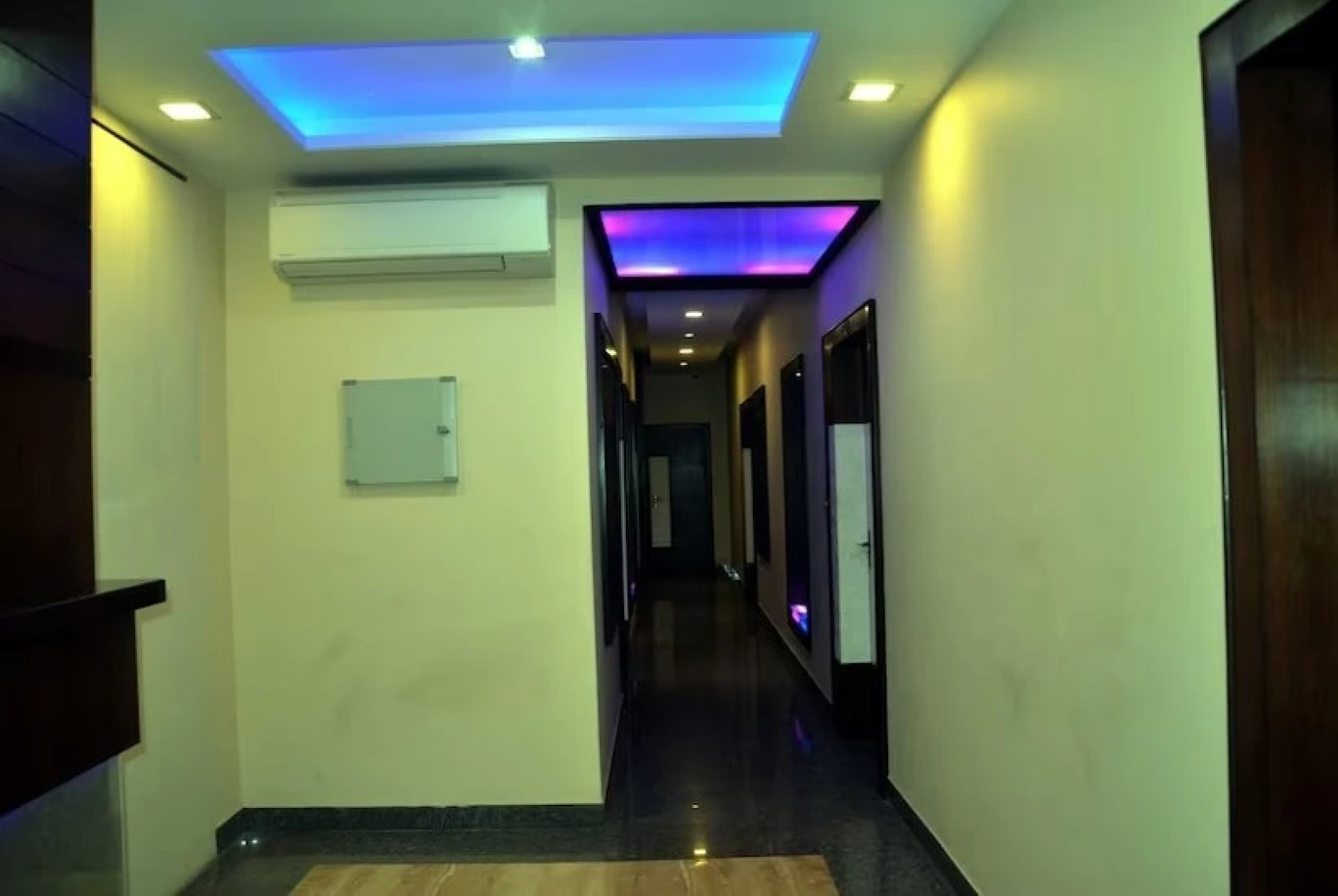 Hotel Heera Continental