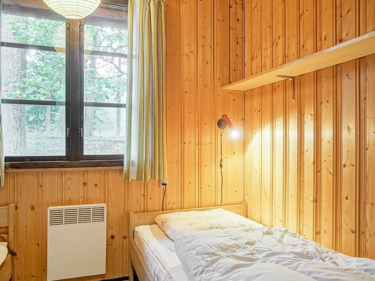 Vibrant Holiday Home in Bornholm near Sea