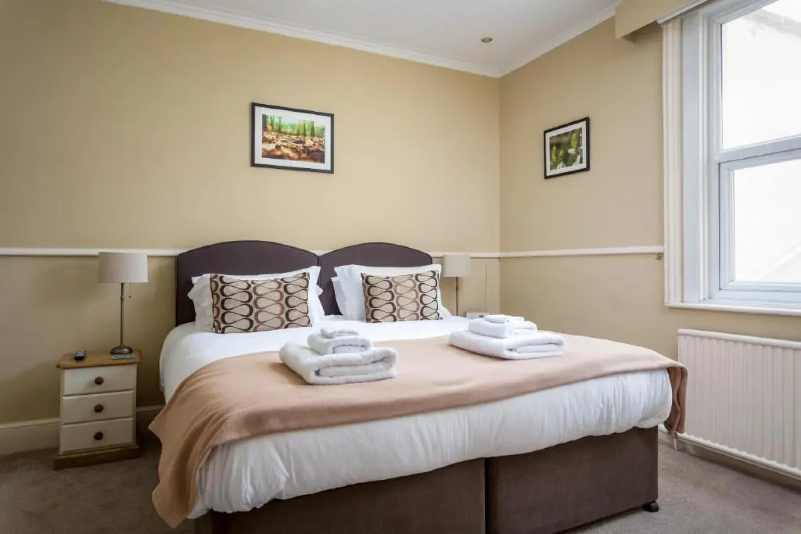 Crossways Guest House Cheltenham