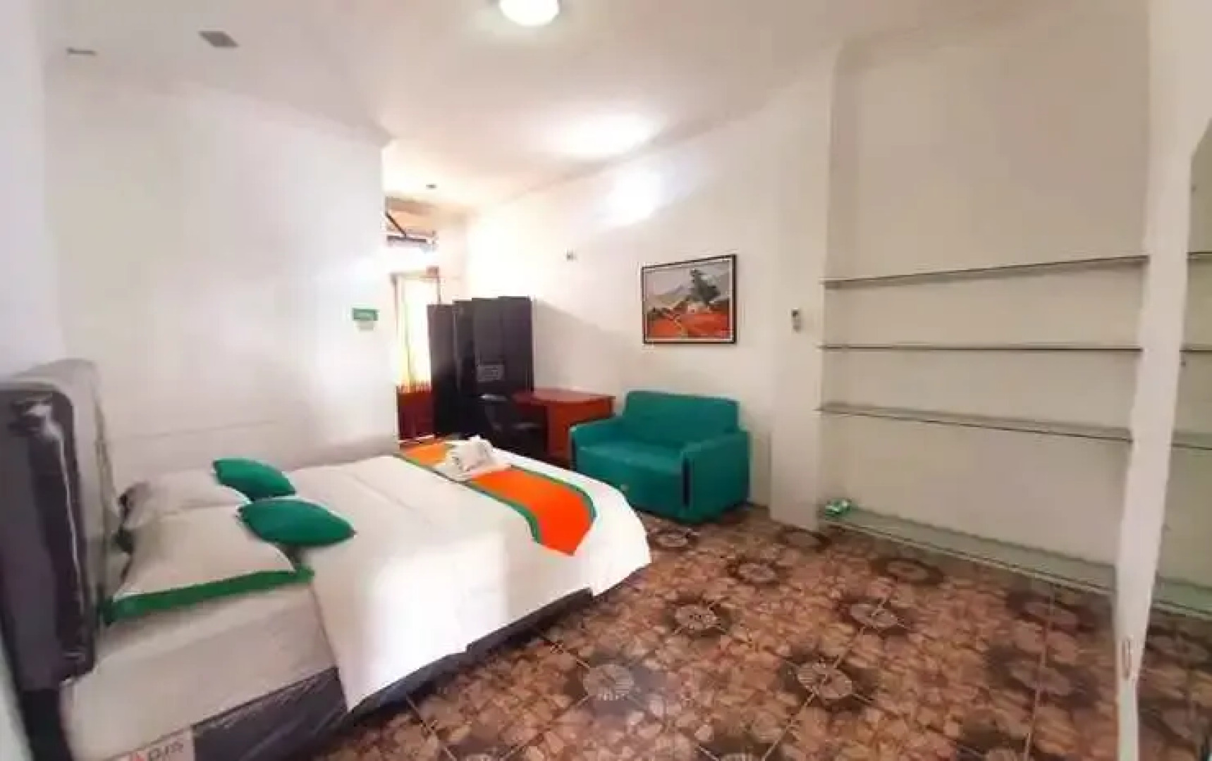 Homestay Jogja Samirono Dekat UNY by Simply Homy