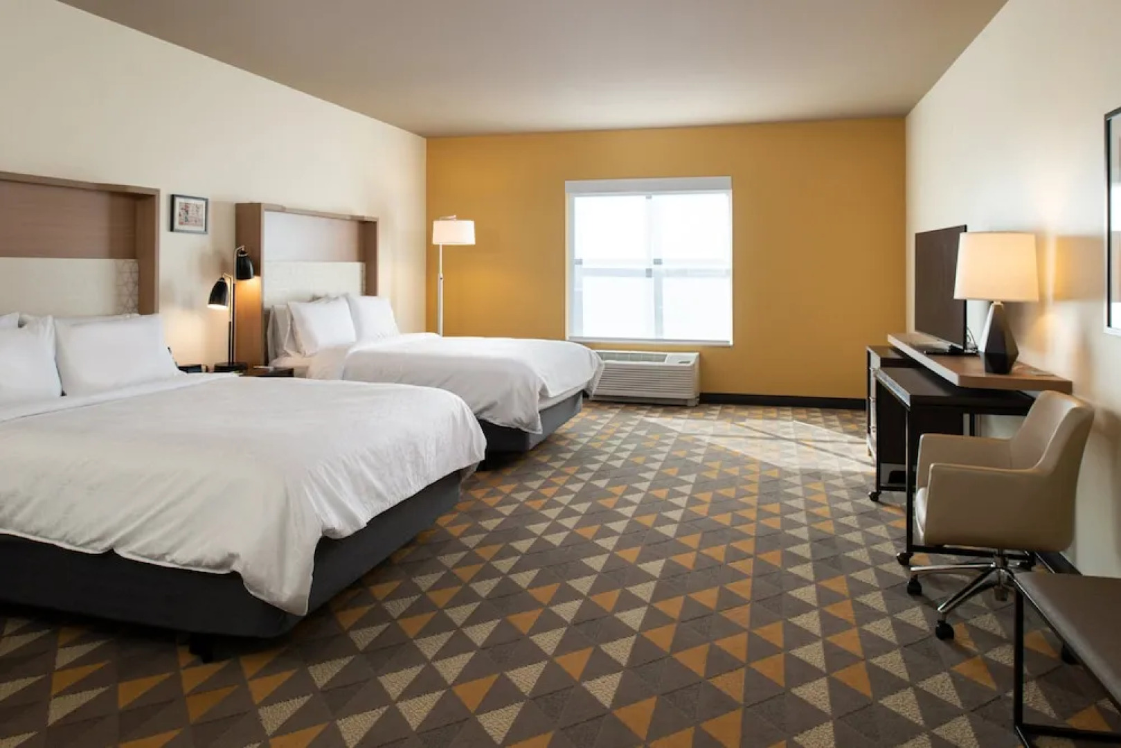 Holiday Inn & Suites Idaho Falls