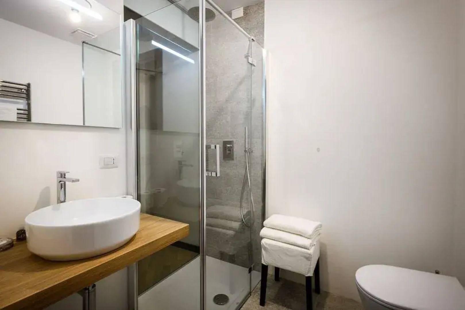 Bernina Express Rooms