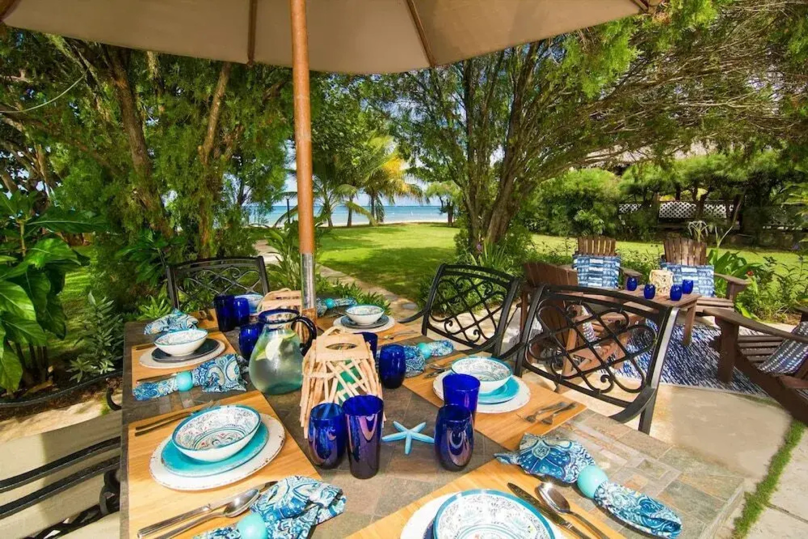 3 Br Beachfront Villa - Discovery Bay - Prj 1216