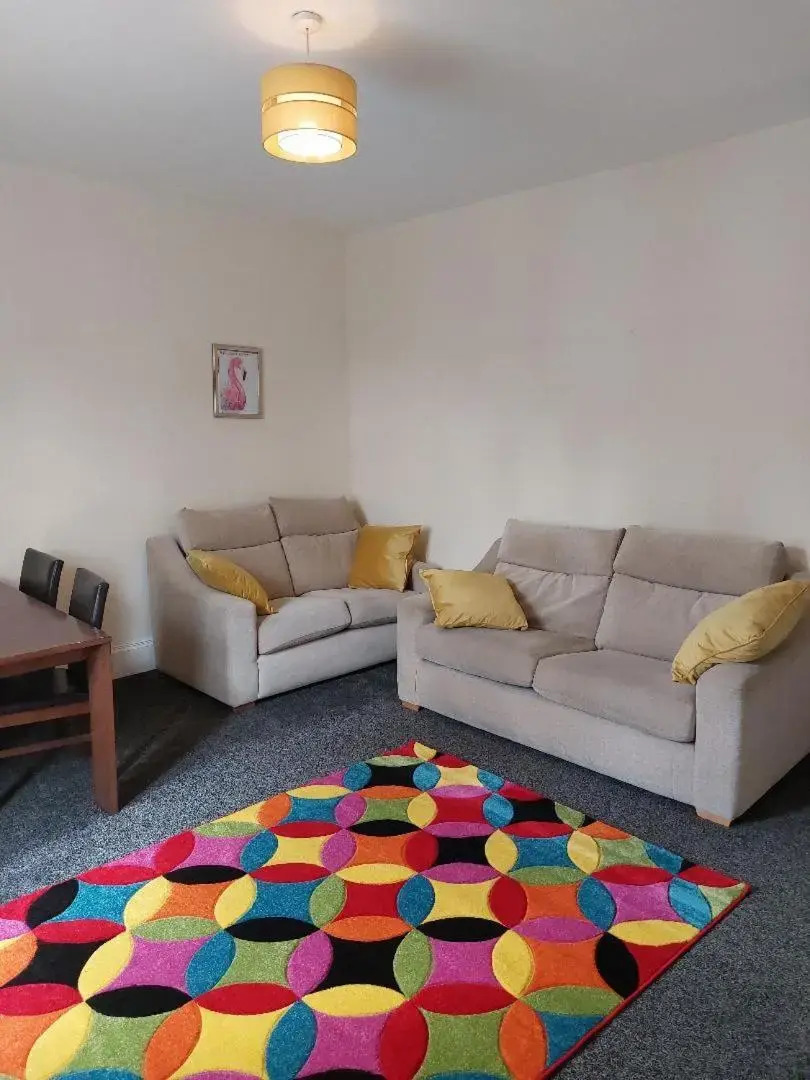 Excellent 2 bedroom flat