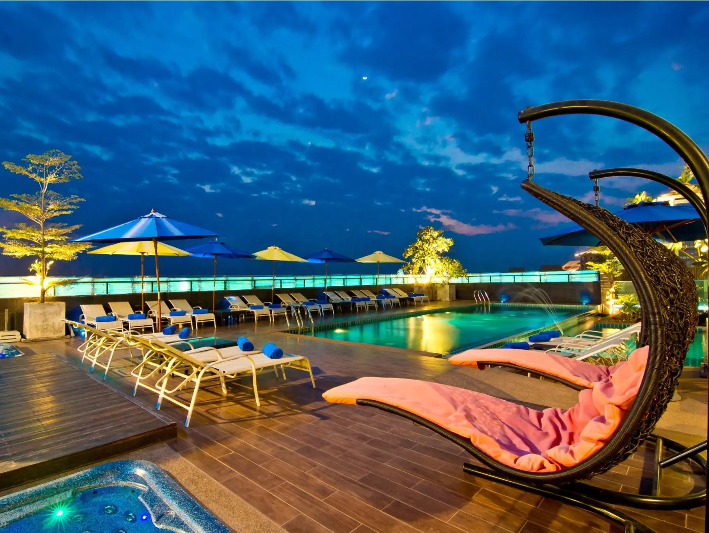 Rashmis Plaza Hotel Vientiane