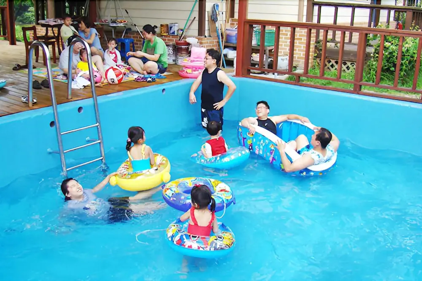 Gyeongju Lakeside Waltz Pension