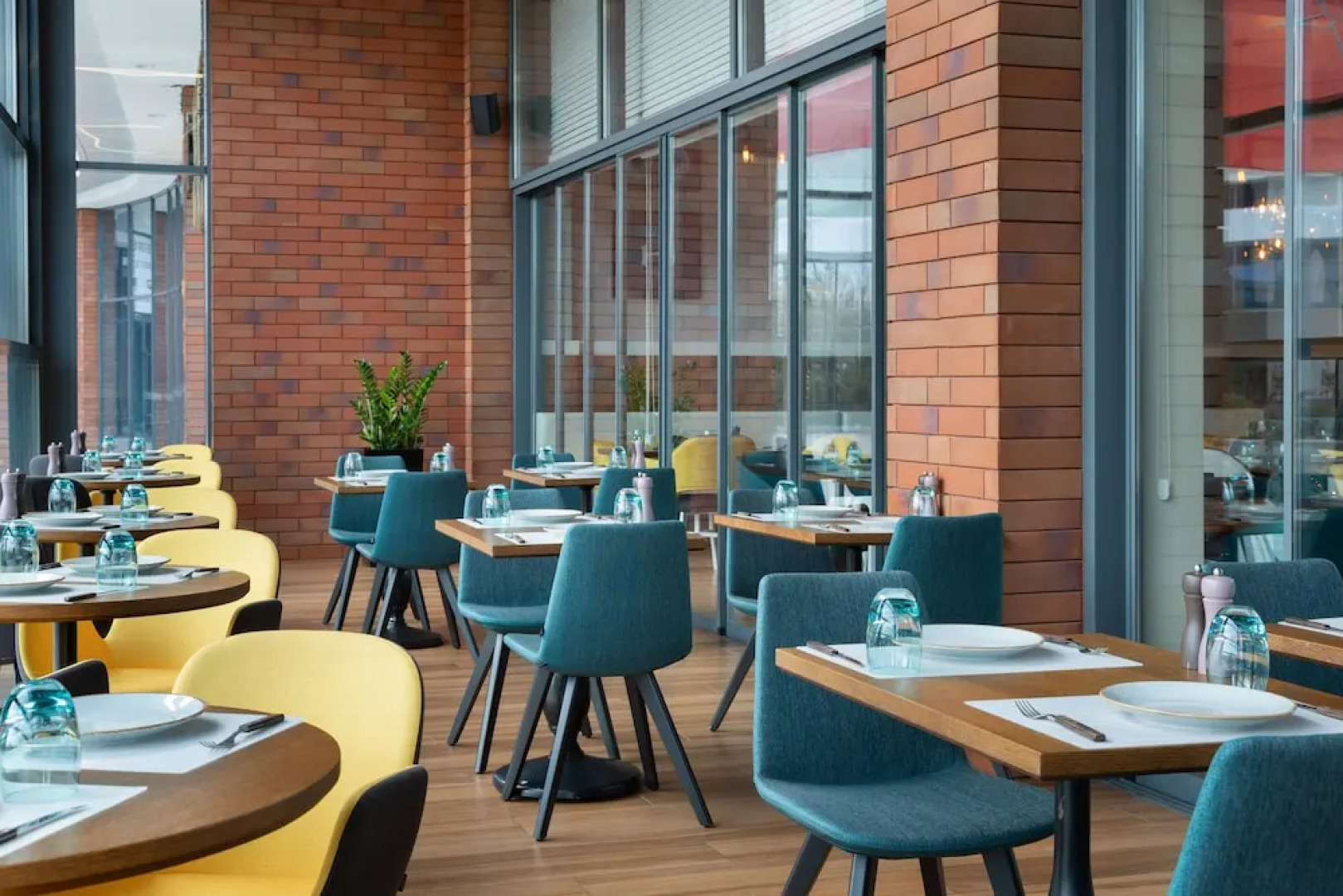 Отель «Кортьярд Марриотт» Кишинев