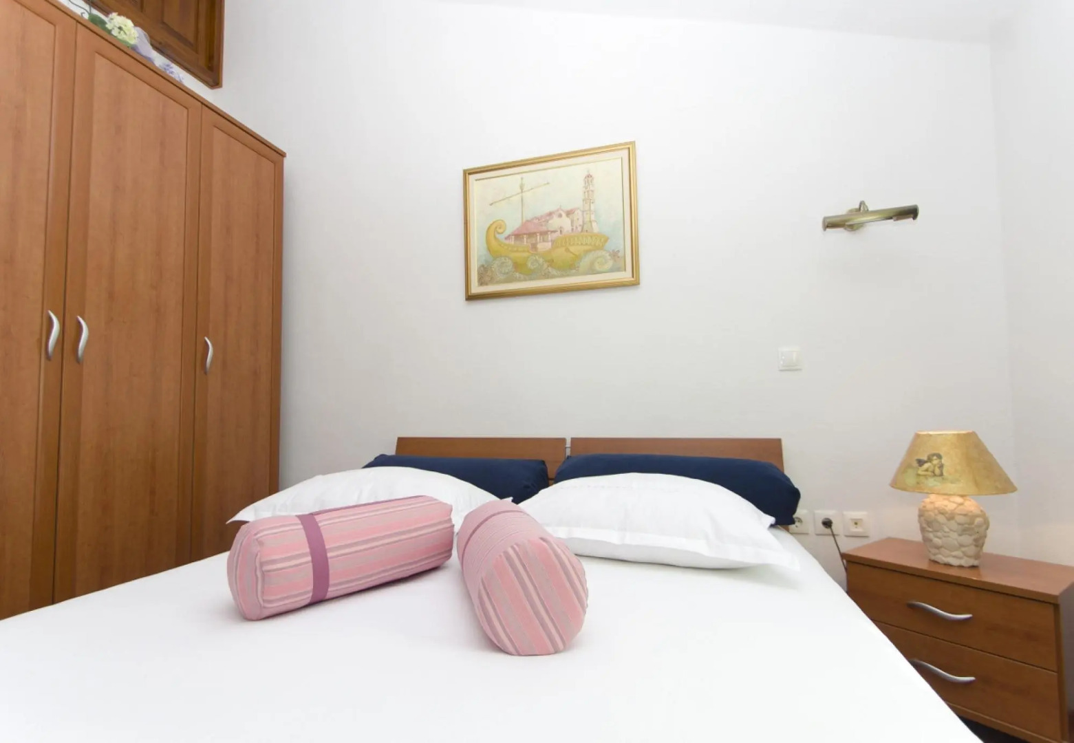 Dijana - 20m From the sea - A1 Antica