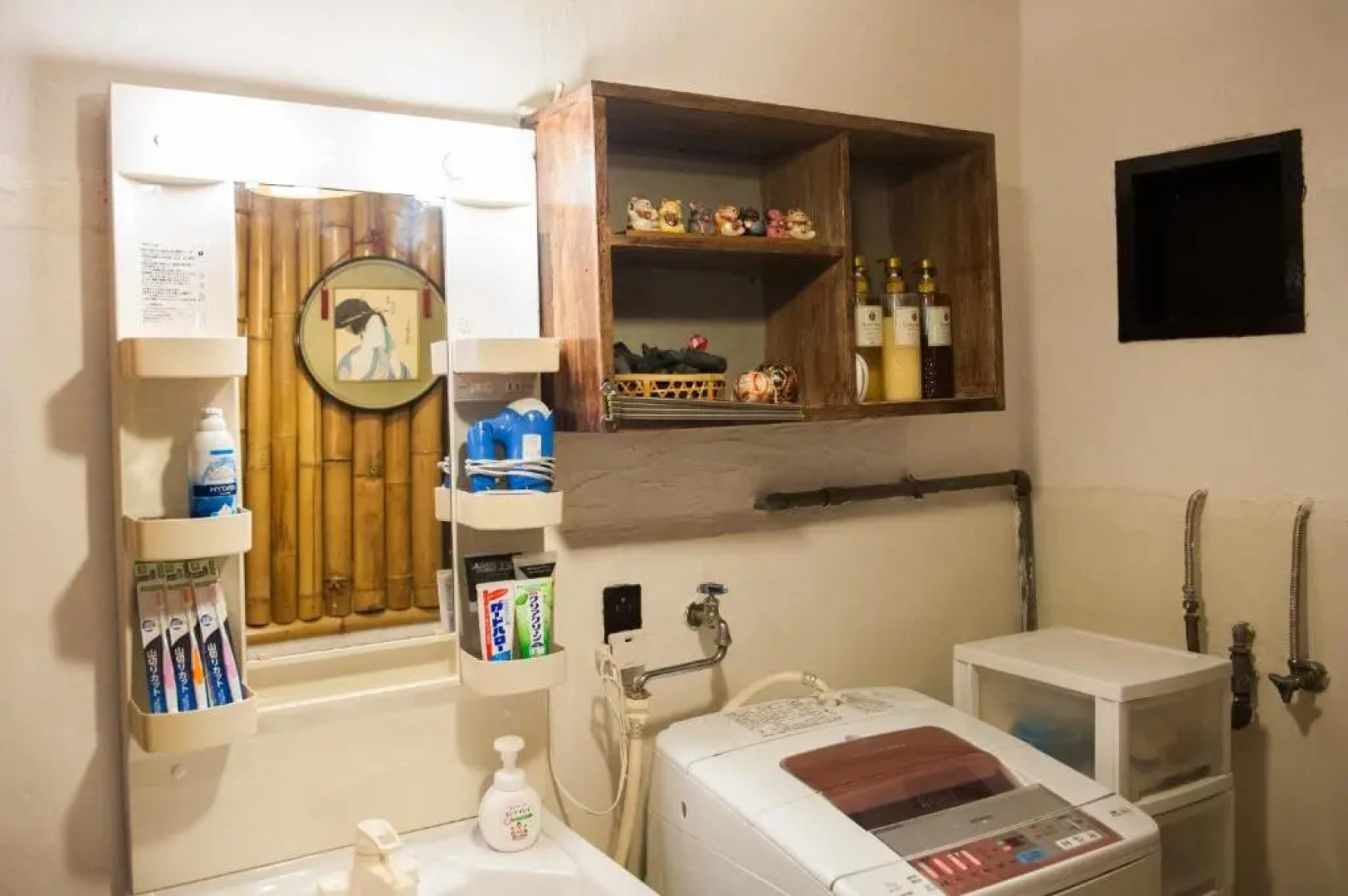 Old private house / Vacation STAY 3922