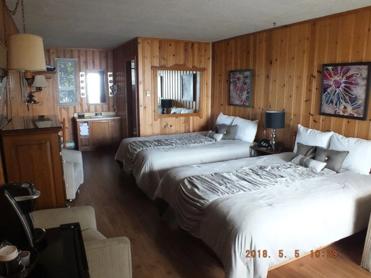 Hotel La Roche Pleureuse