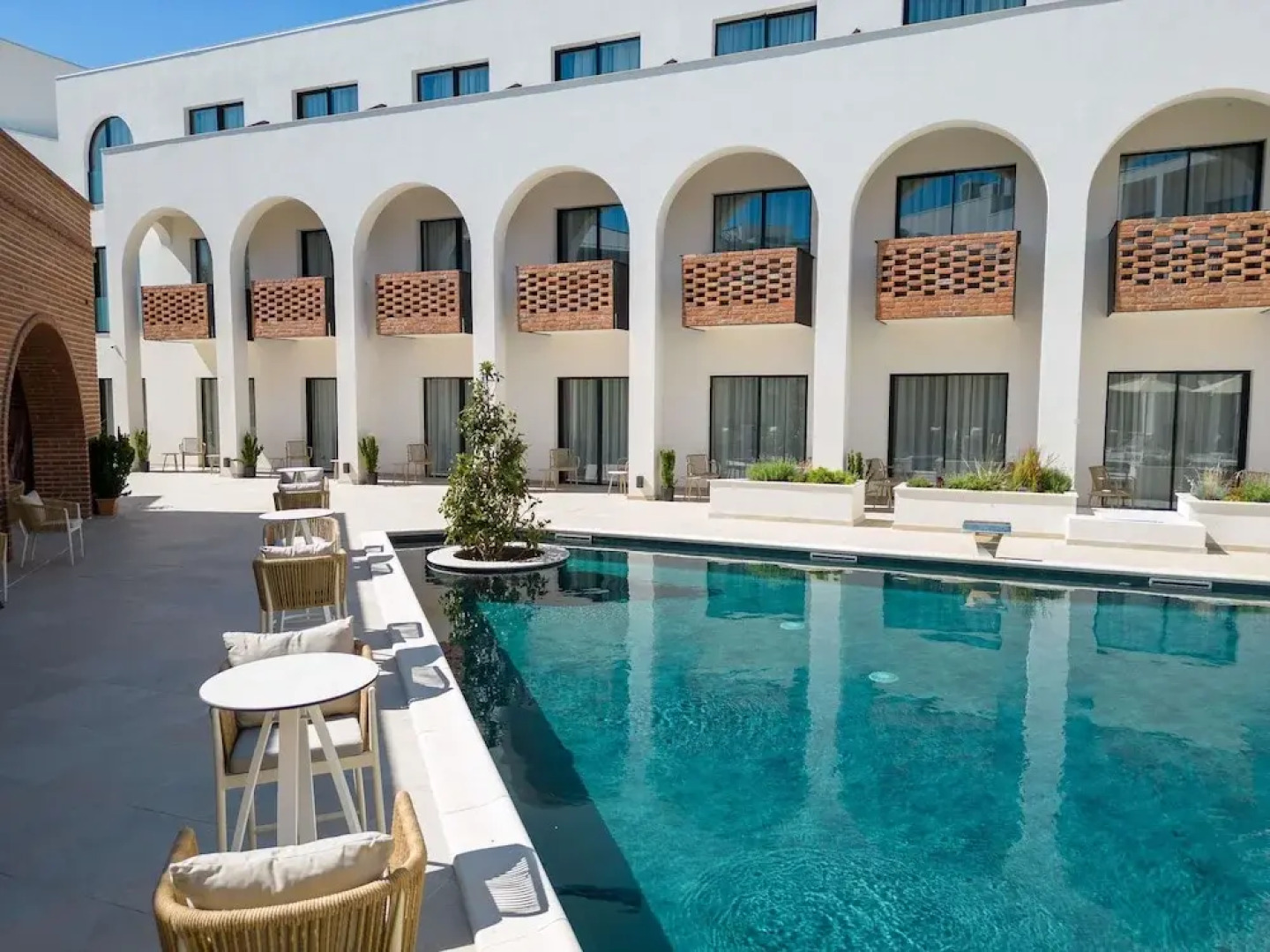 Mercure Conacul Cozieni