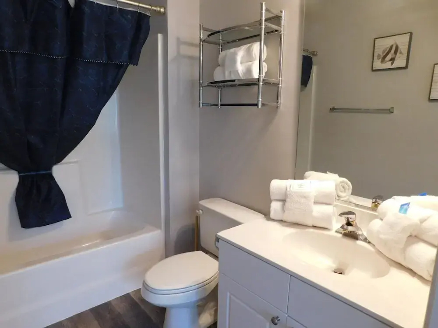 River Crossing Condo #113 2 Bedrooms 2 Bathrooms Condo