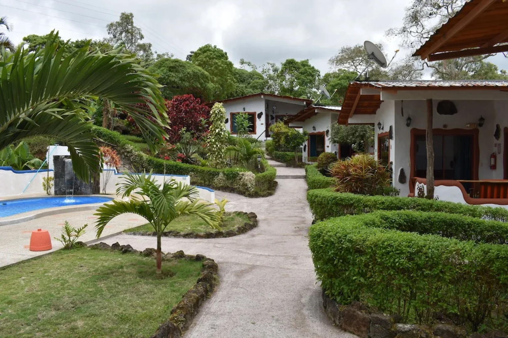 Piedras Blancas Lodge