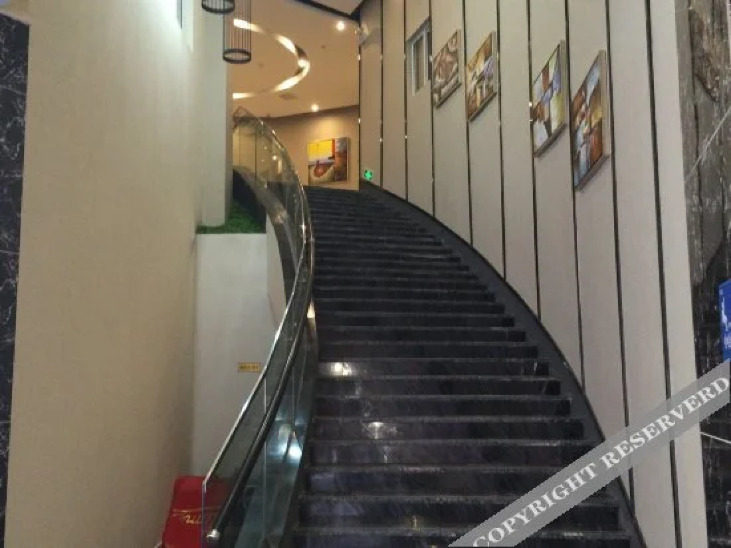 Tianlun Business Hotel
