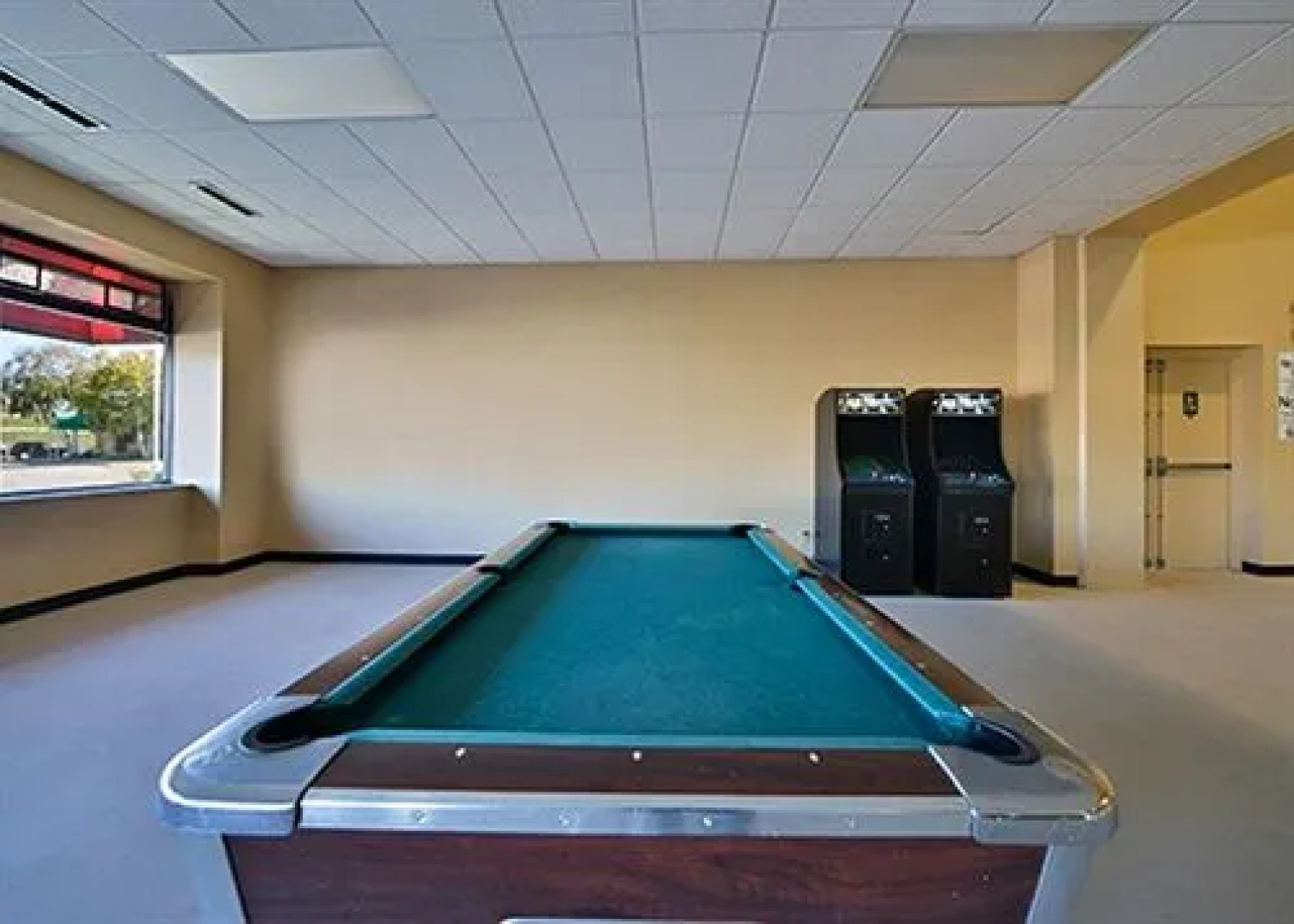 Quality Inn and Suites Beaver Dam