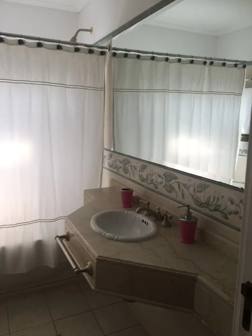 Casa de Huespedes El Trebol Bed & Breakfast