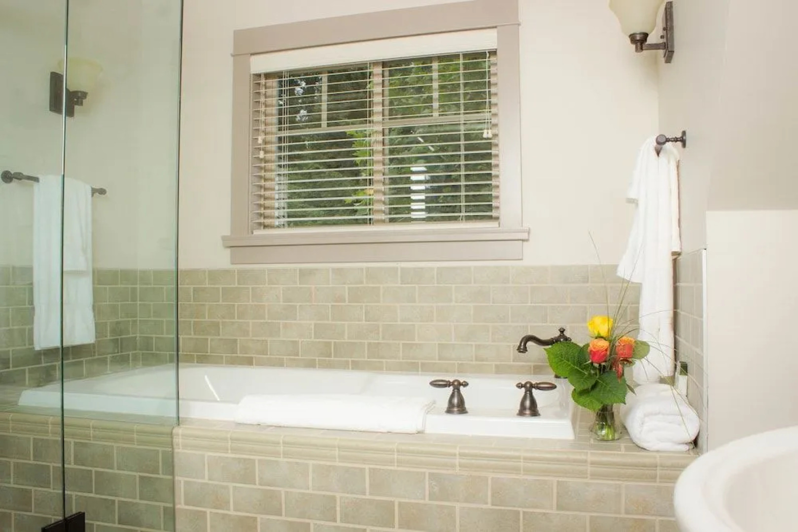 The Cottages on Salt Spring Island