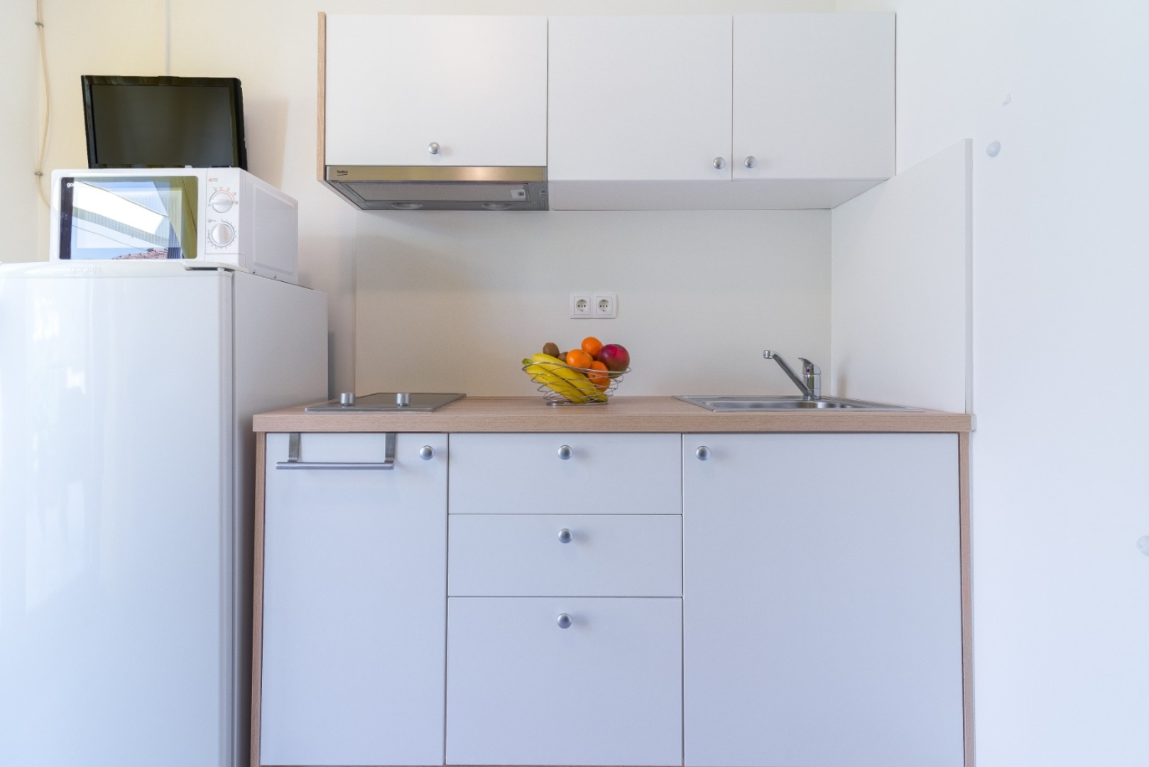 Apartment Bosko - 30m from the sea with parking: A3 Nin, Zadar riviera