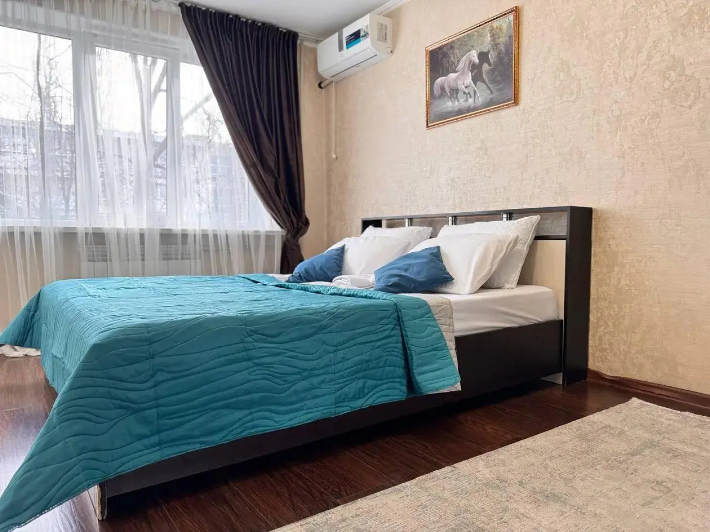 Апартаменты на проспекте Кулиева 11