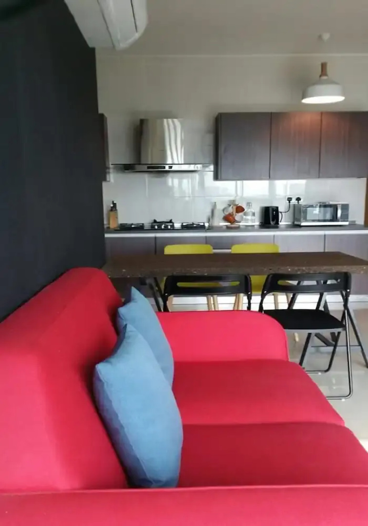 Lawang Suite 1 Bedroom Corner Apartment
