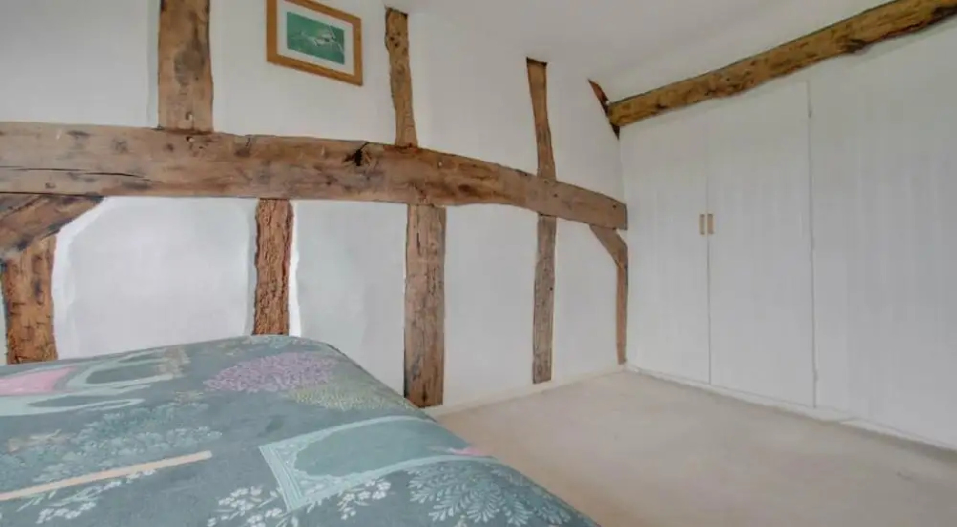 Beautiful 3-bed House in the Hamlet of Ham Green