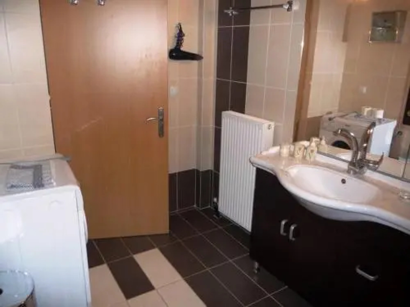 Omorfi Poli 120 sqm Apartment