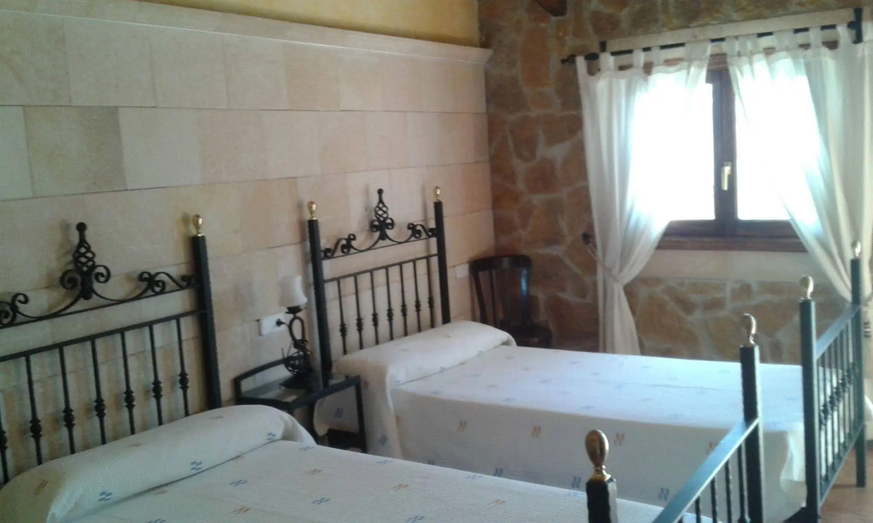 Casa Dorfhaus Porreras