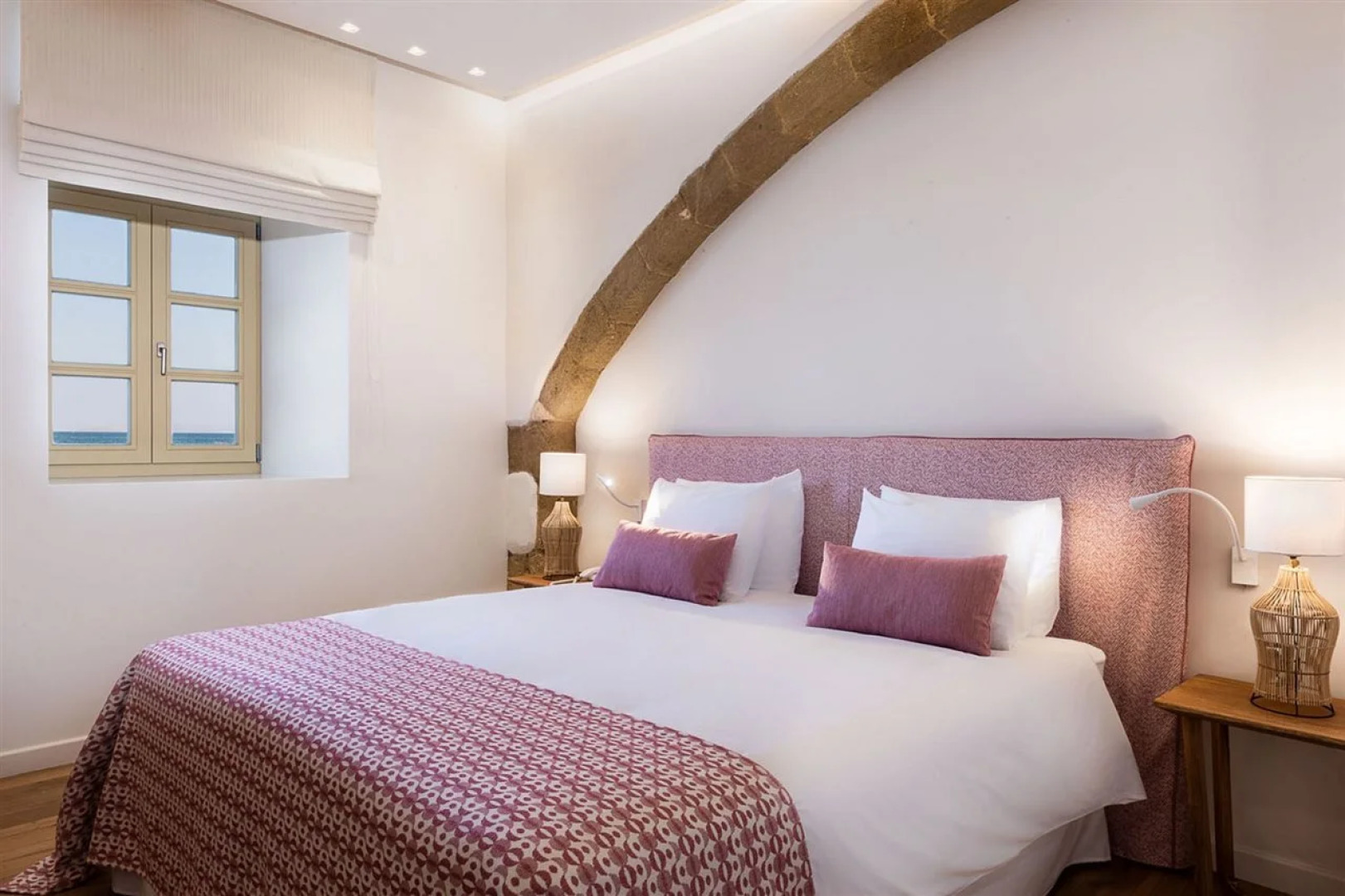 Avra Apartments Kolymbari Harbour